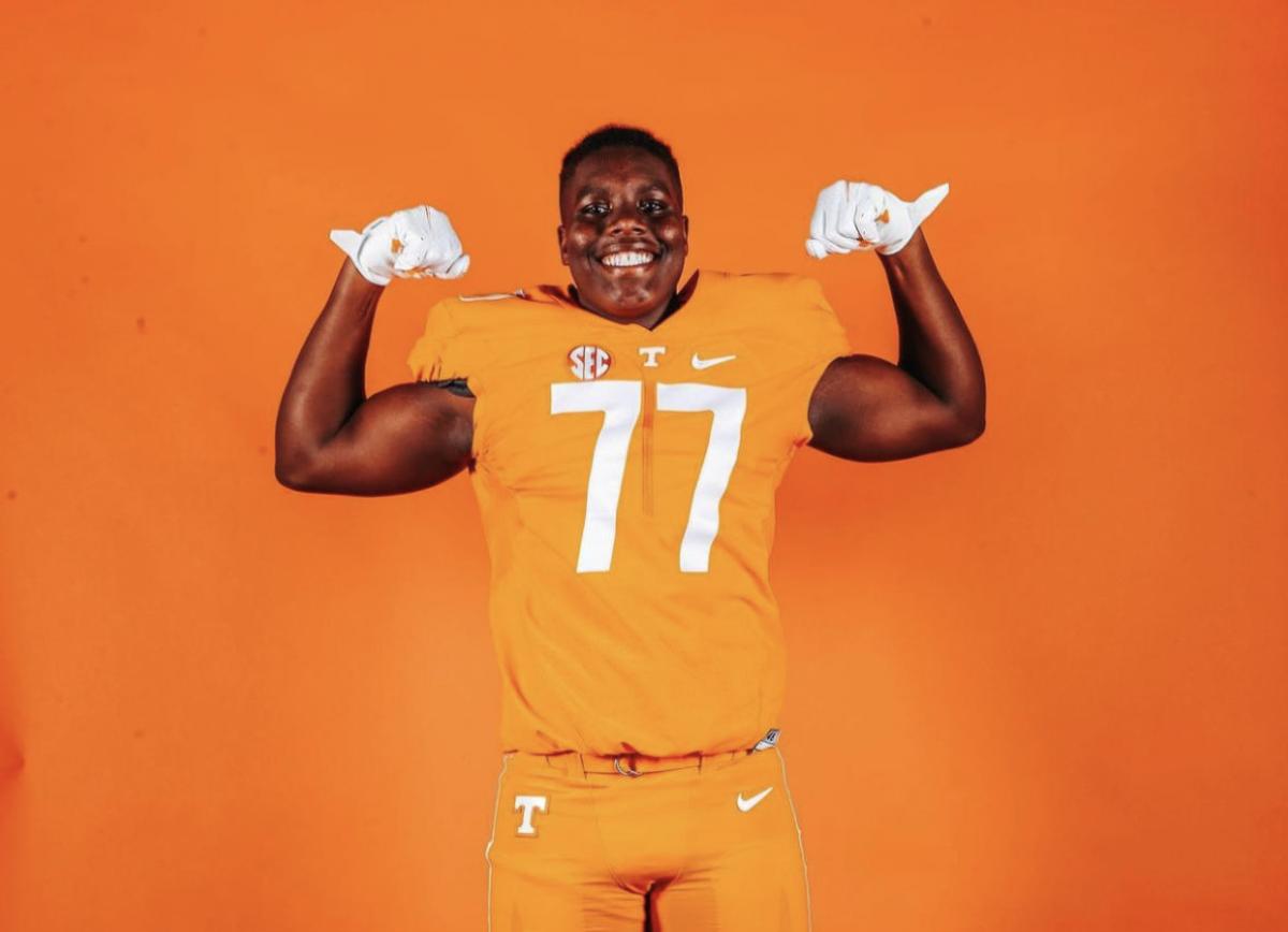 2025 5-star OT David Sanders Jr. during an unofficial visit to Tennessee. (Photo courtesy of David Sanders Jr.)